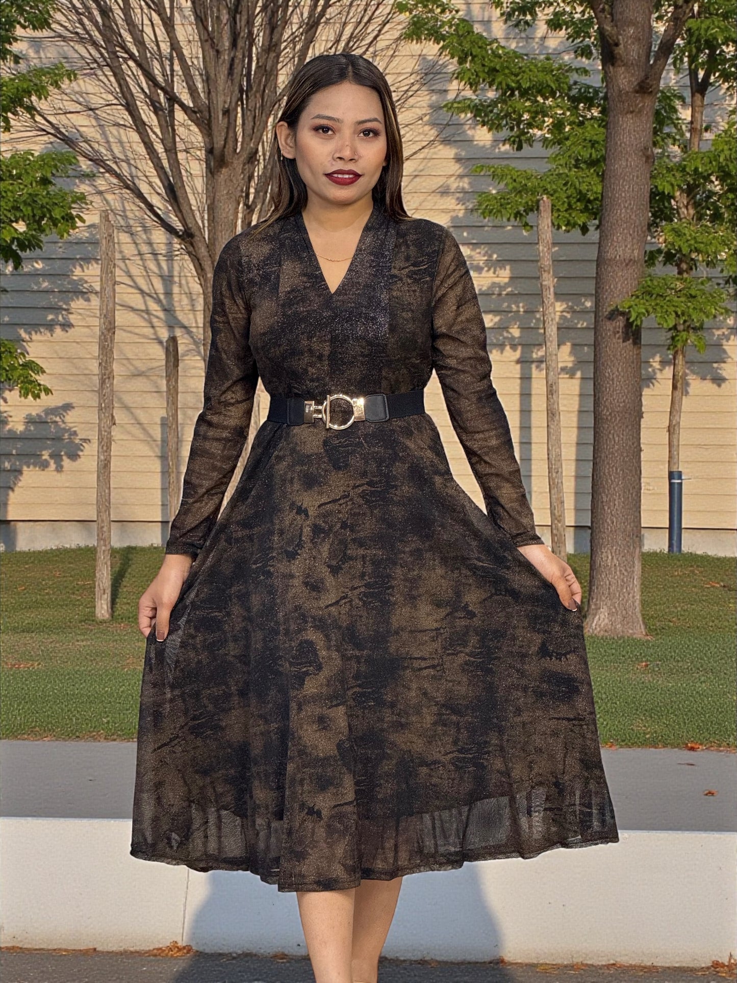 Chic Women’s A-Line Dress – Elegant Patterned Design with Belt